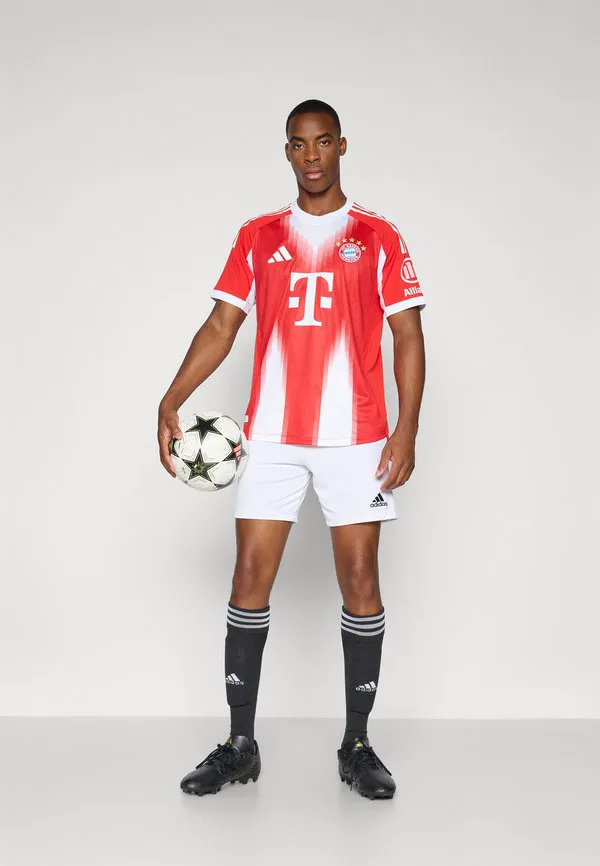 Домашняя аутентичная футболка фк бавария сезона 2025/2026. Adidas Performance, Red — фото 2