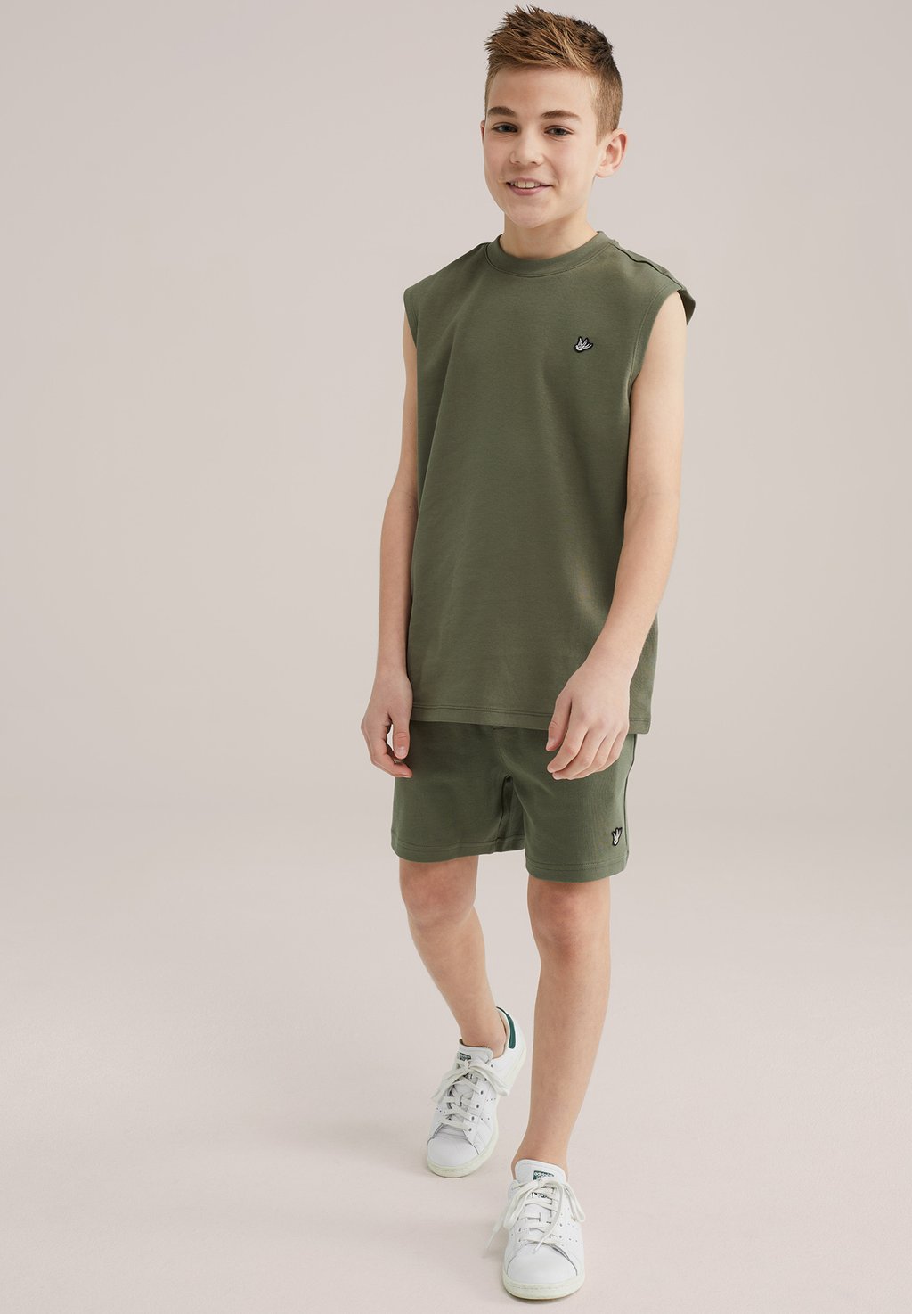 

Шорты Pantaloni sportivi WE Fashion, флуоресцентный зеленый