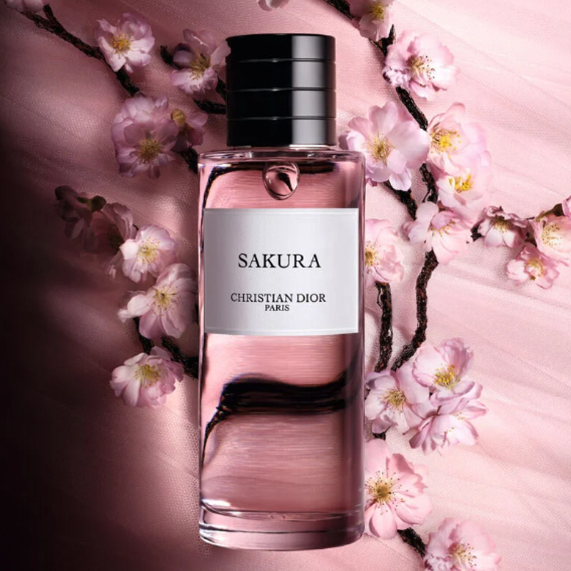 Парфюмерная вода Dior Sakura Perfumes Potpourri Accord Eau De Parfum, аромат цветущей сакуры и фиалки — фото 4