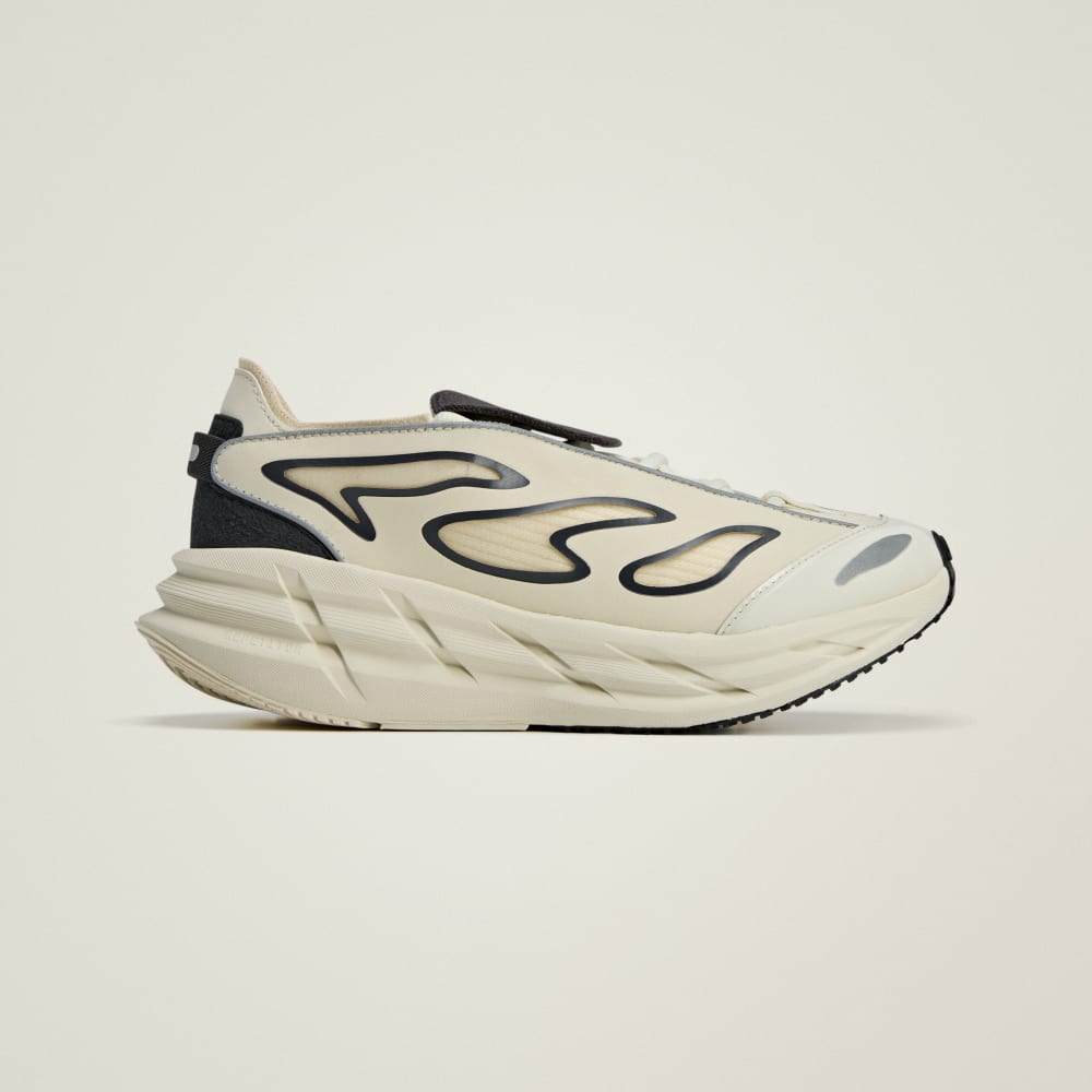 Кроссовки Adidas By Stella McCartney Adistar, цвет Almond Milk-Smc/Almond Milk-Smc/Utility Black