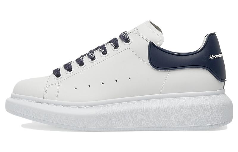 Большие кроссовки на шнуровке Alexander McQueen