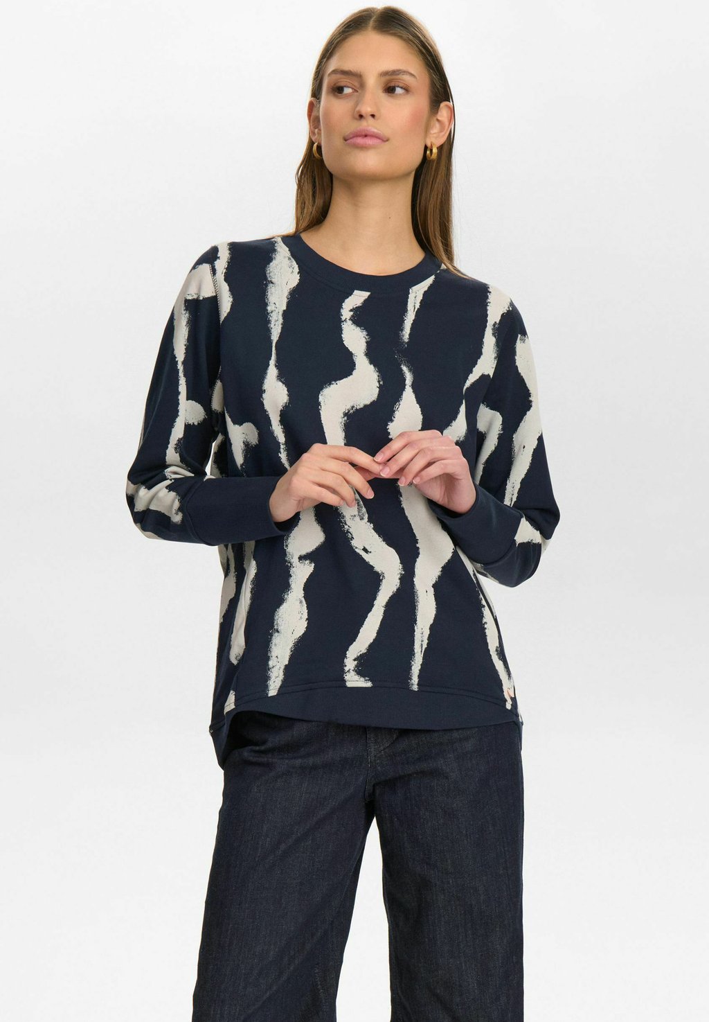 

Толстовка NUNIKOLA STROKES Nümph, бежевый