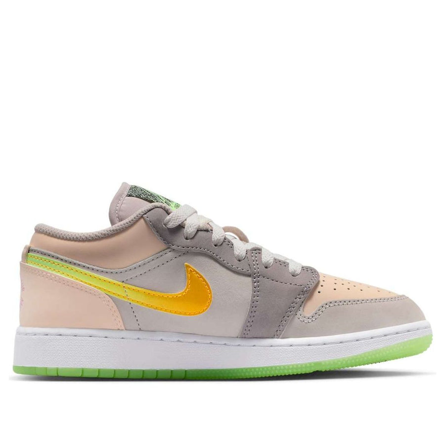 Кроссовки (GS) Air Jordan 1 Low 'Erase Your Mistakes', серый — фото 2