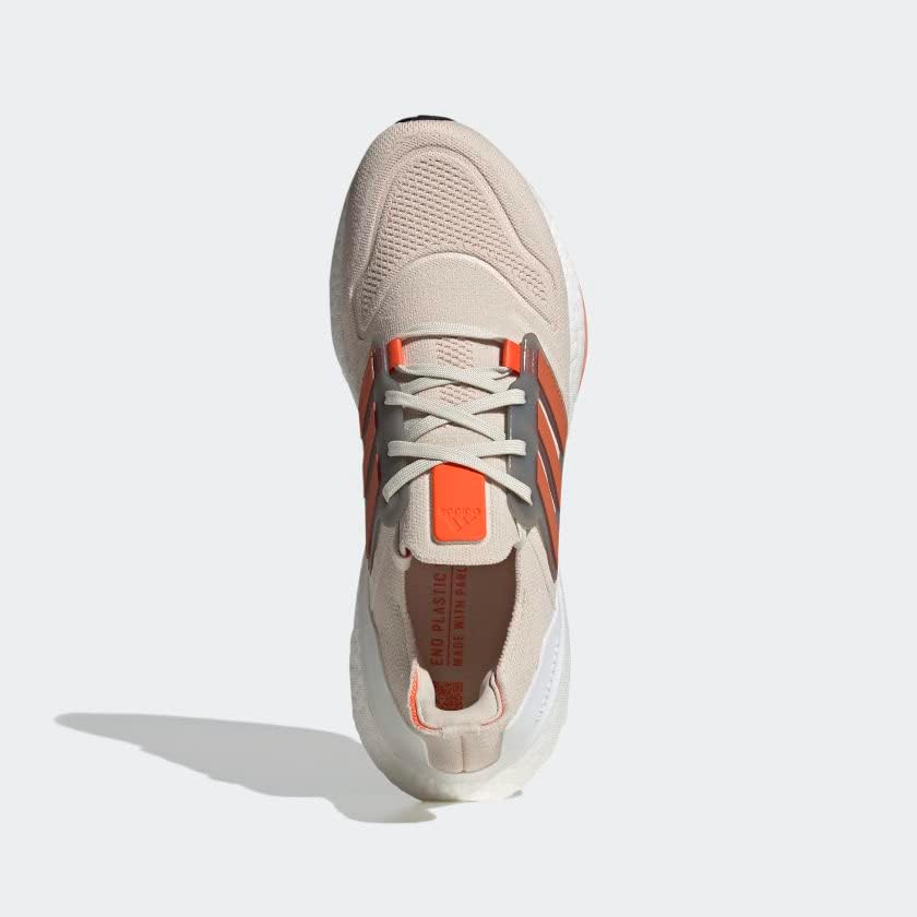 Мужские беговые кроссовки Adidas Ultraboost 22, оранжевый/черный — фото 4