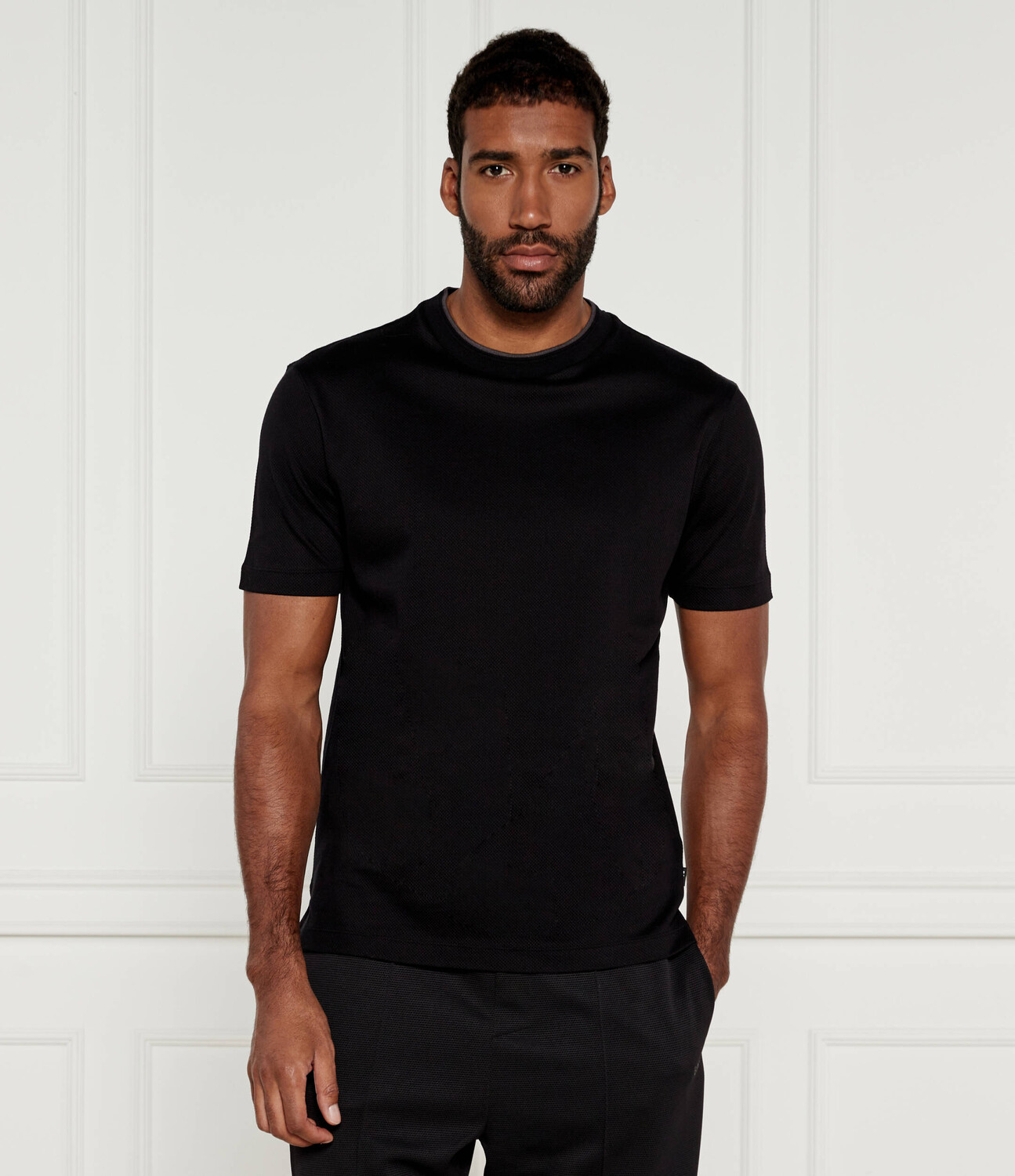 

Футболка BOSS BLACK H-Thompson Regular Fit, черный