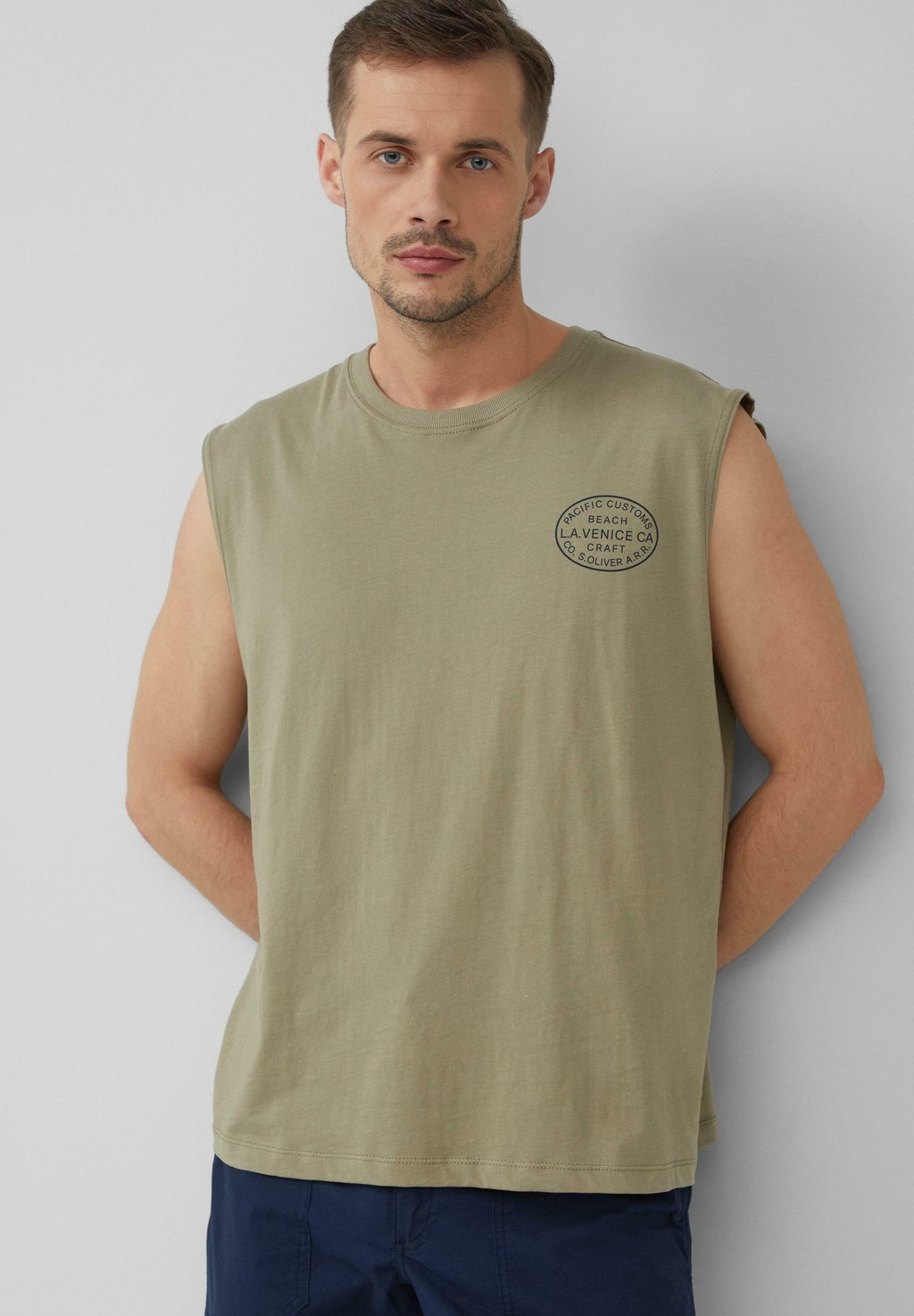 

Майка TANK MIT PRINT s.Oliver, темно-зеленый