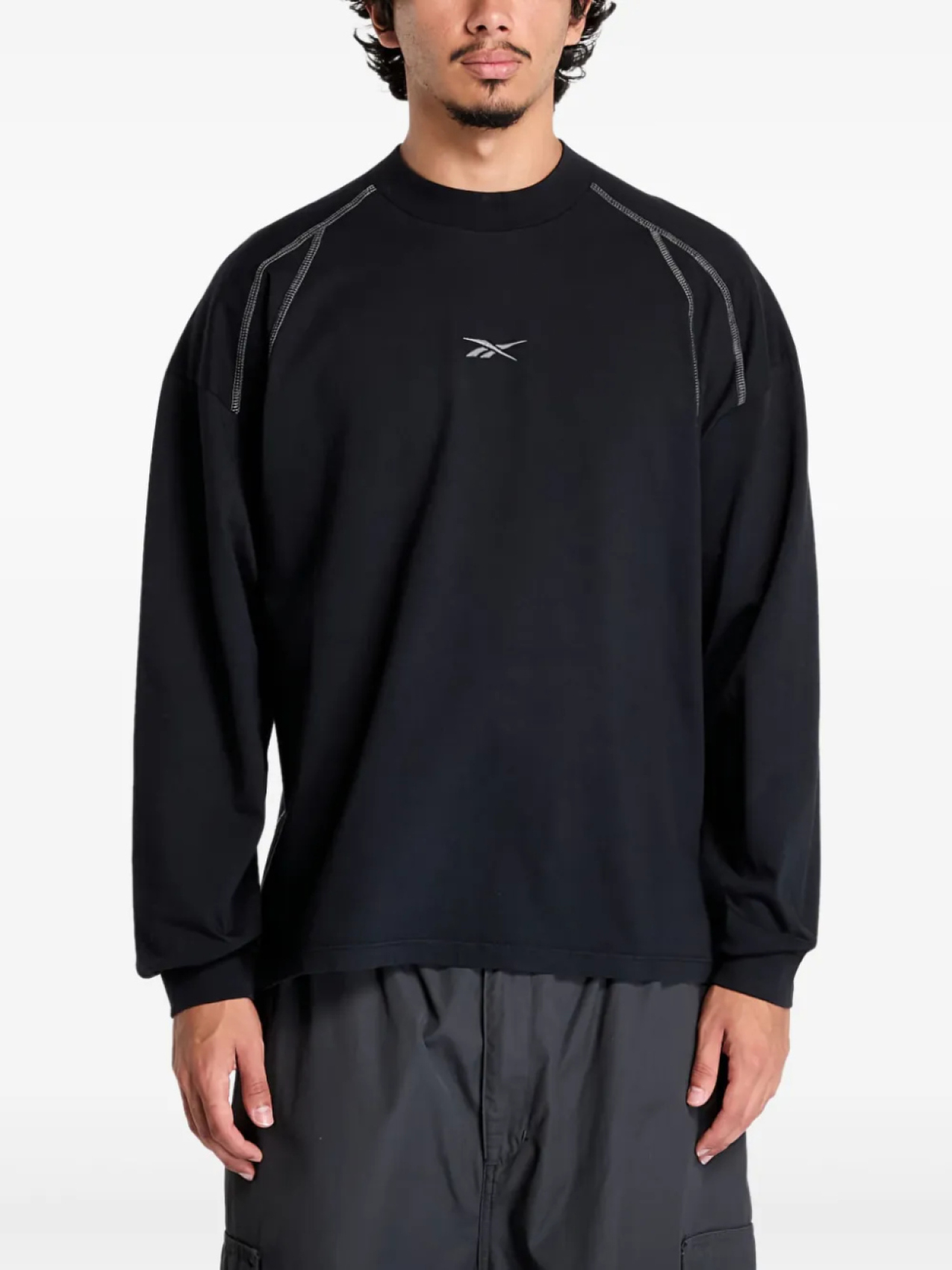 

Reebok хлопковая футболка, черный