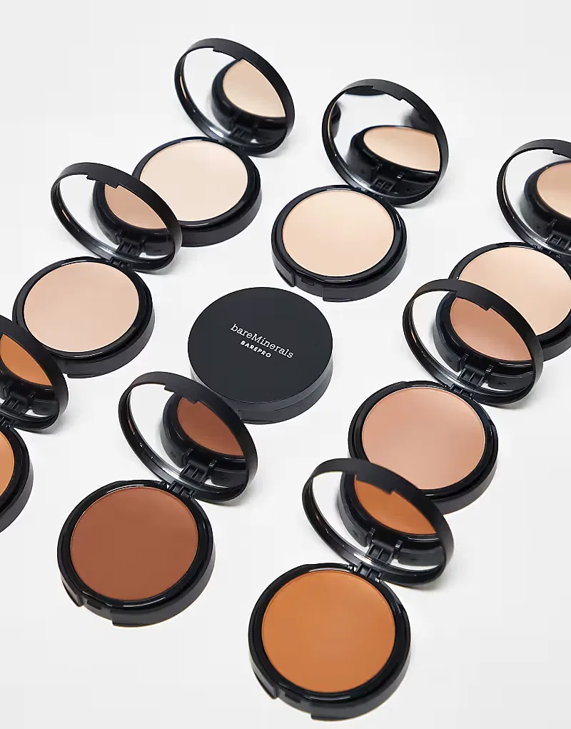 Пудровая тональная основа bareMinerals BAREPRO 24HR Skin-Perfecting, 10 Fair Cool — фото 3