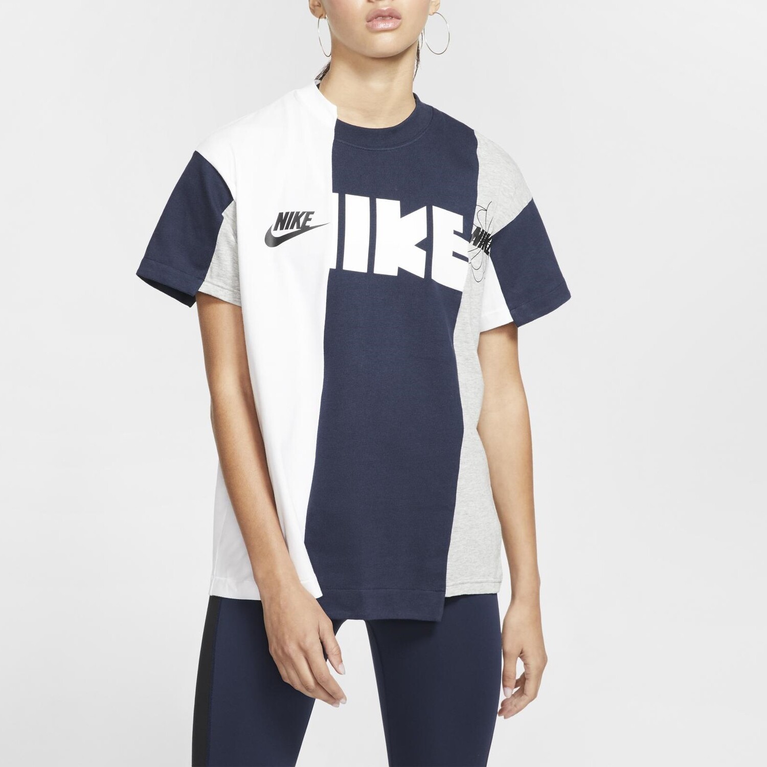 Футболка Sacai X женская Nike — фото 3