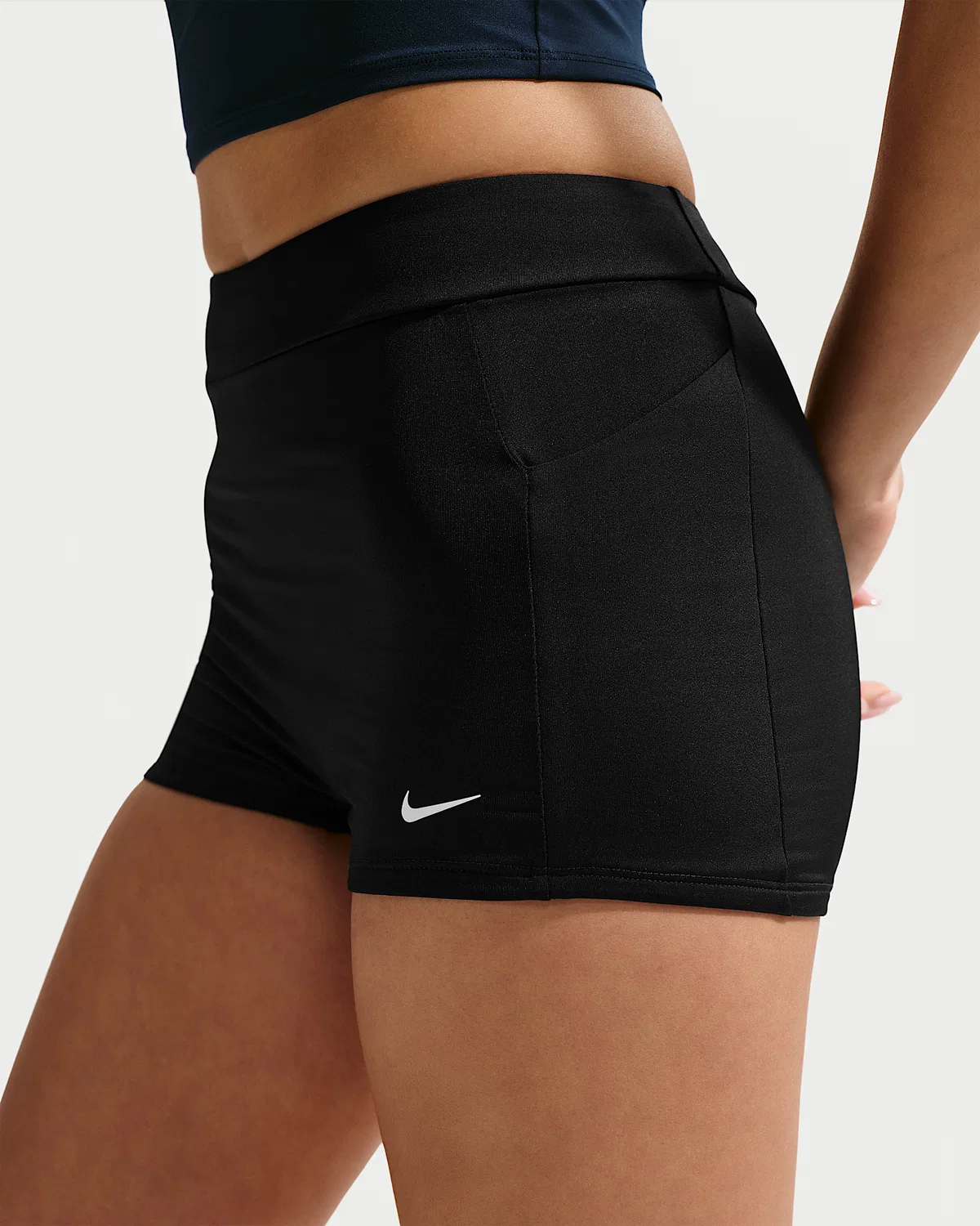 Женские шорты Nike Swim Effortless Essential, Black — фото 3