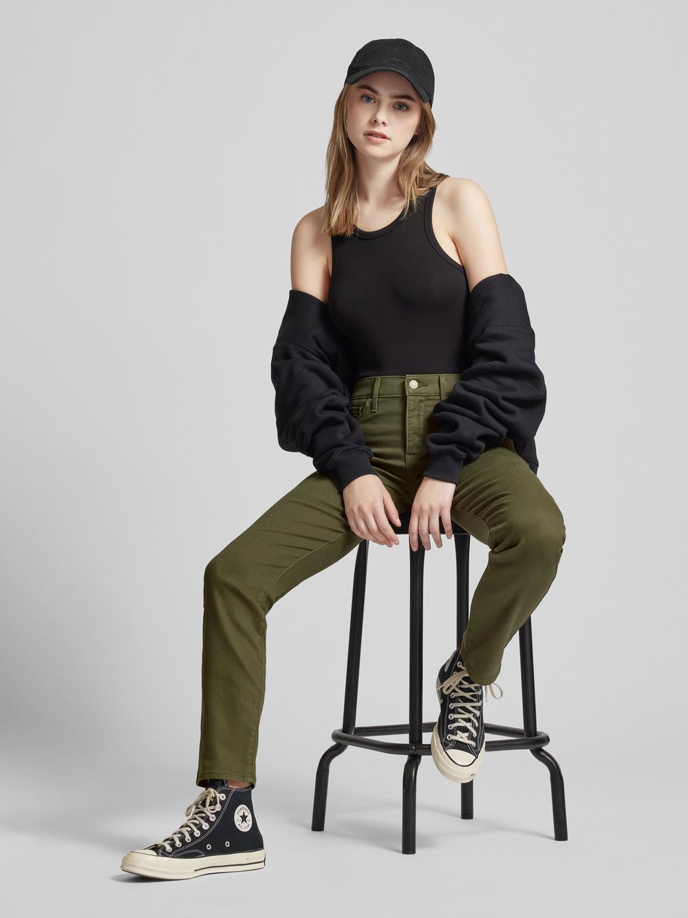 

Джинсы облегающего кроя с пятью карманами Levi's 300, оливковый