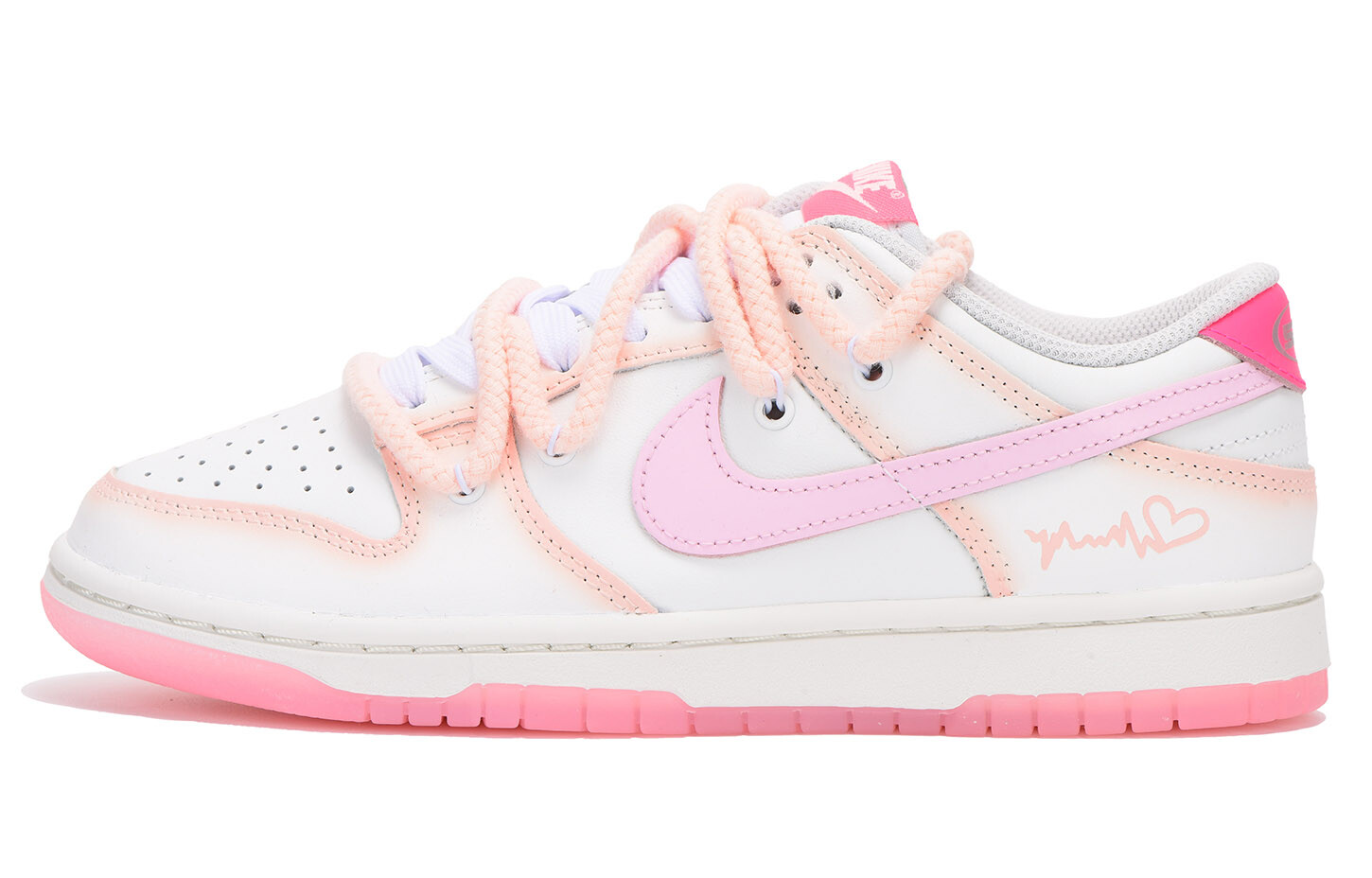 

Кроссовки Nike Dunk Skateboard Shoes Women's Low-Top Pink