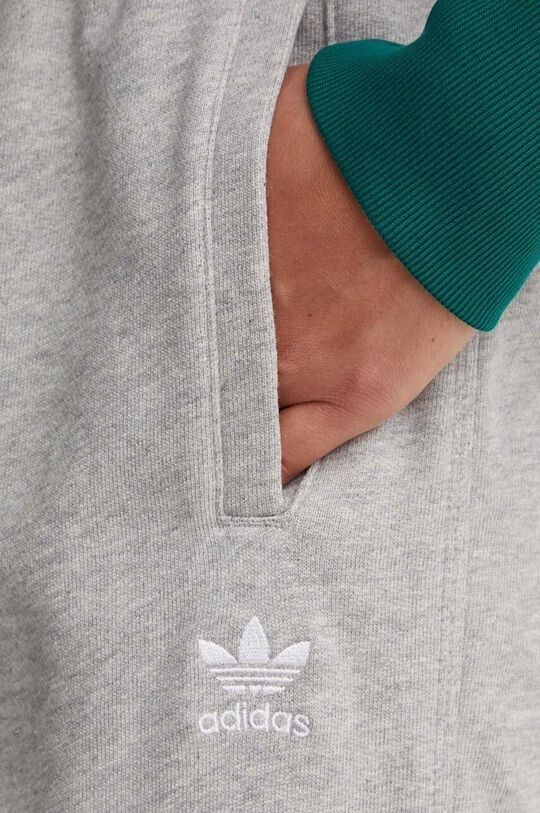 Хлопковые спортивные штаны adidas Originals, серый — фото 4