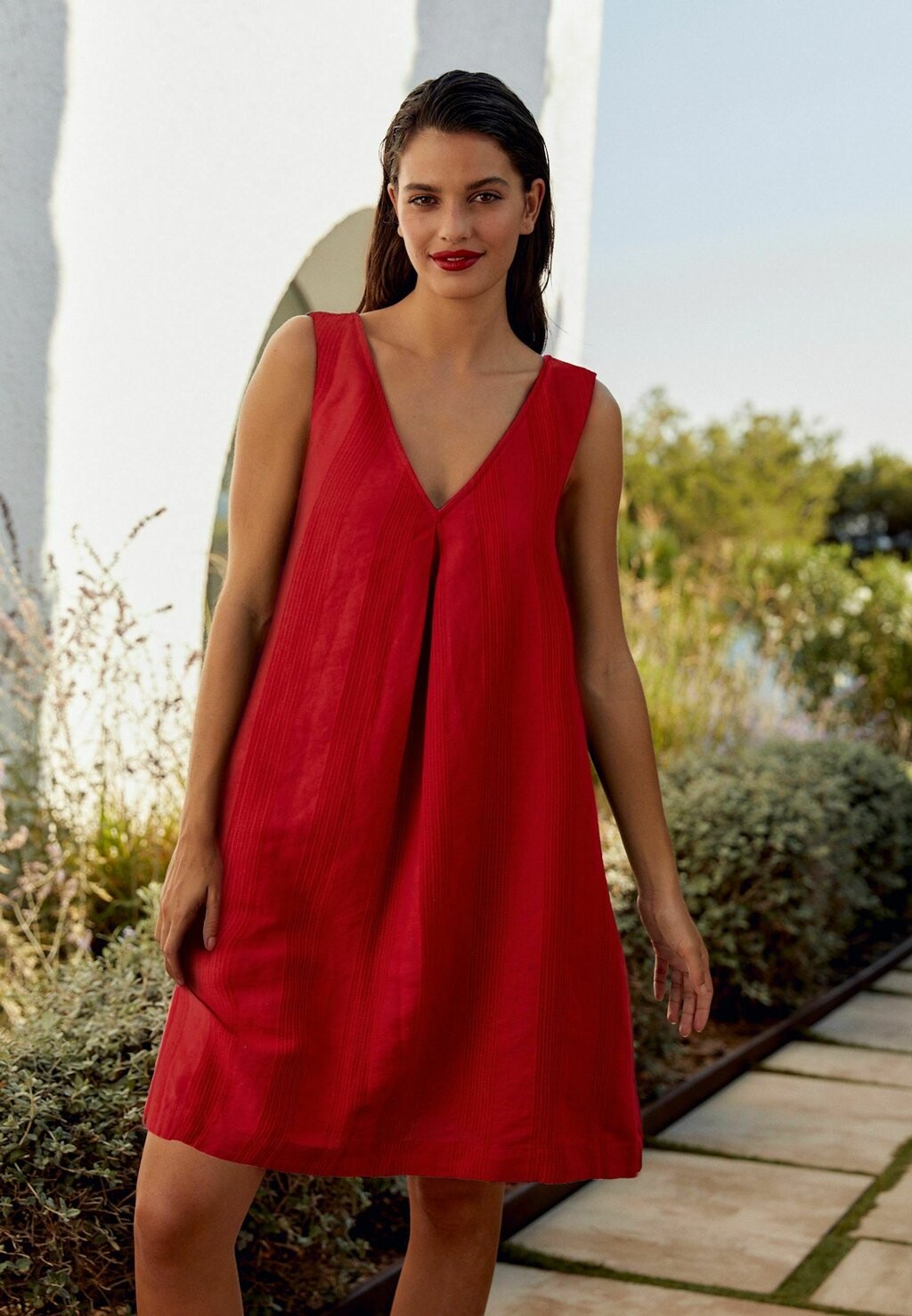 

REGULAR FIT V-Neck Mini Next, дневное платье красный