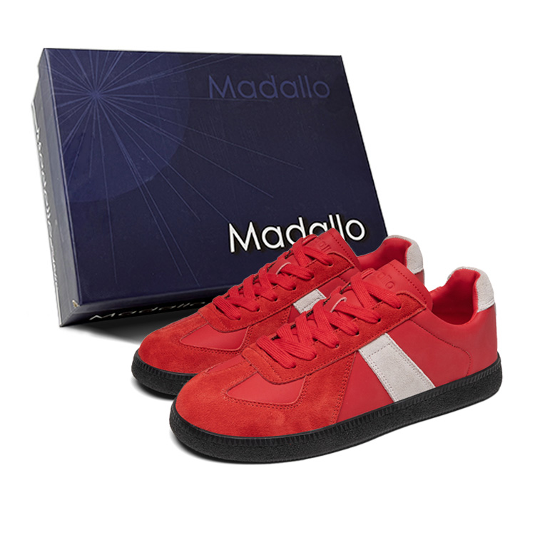 

MADALLO Коллекция Cloud Walk. Немецкие армейские кроссовки. Низкие мужские. Цвет: красный/серый