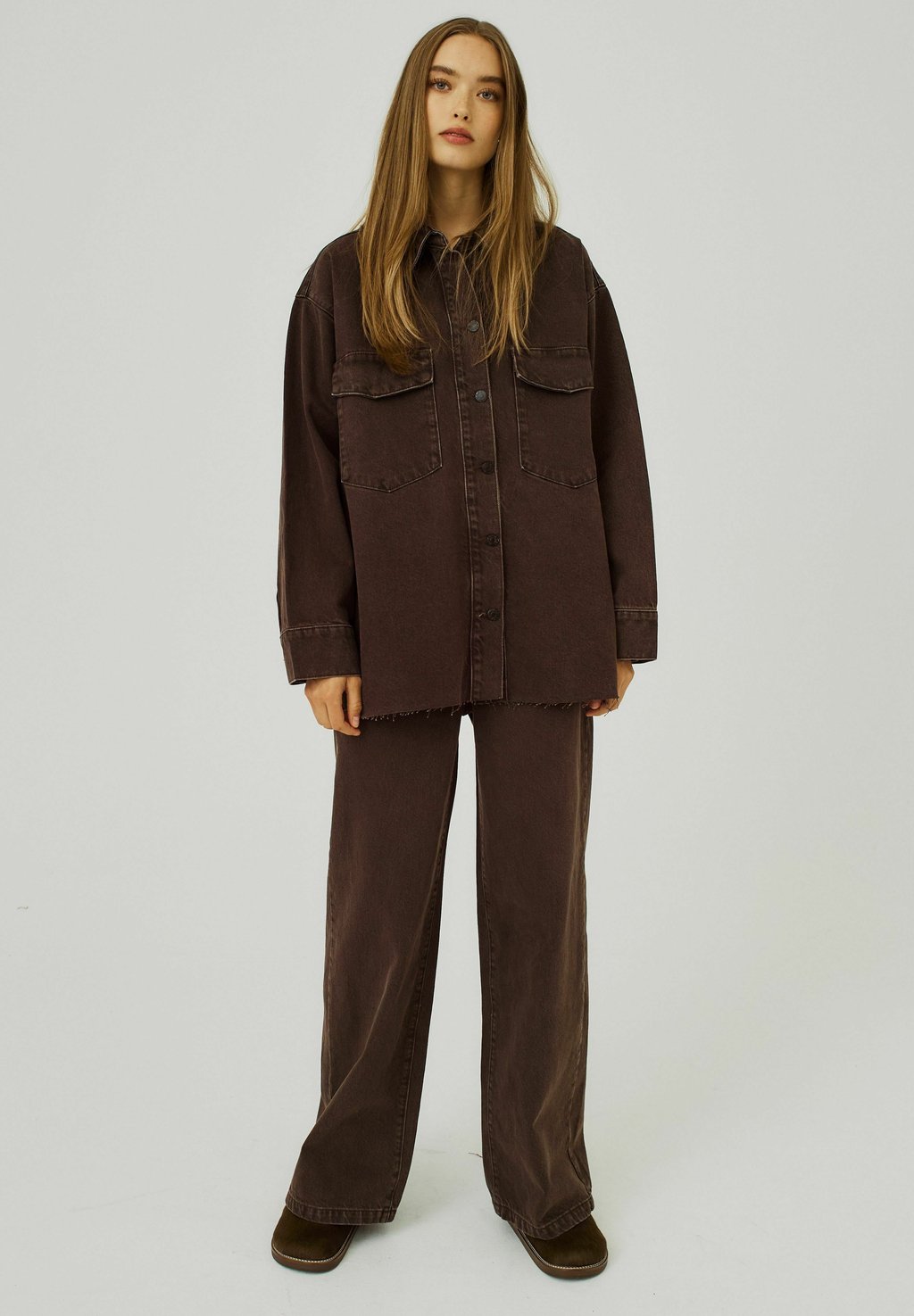 

Джинсы свободного кроя KENZIE WIDE NORR, коричневый