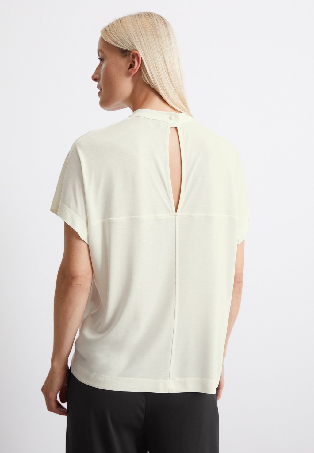 

Футболка с принтом ELEGANTES LOOSE Marc O'Polo, молочный