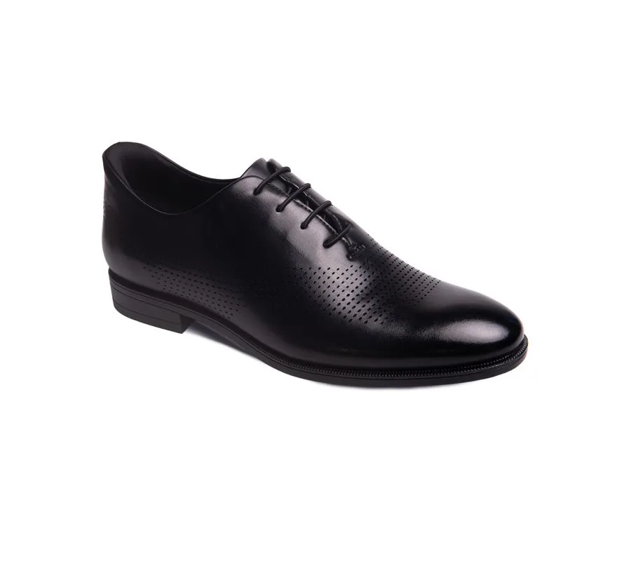Перфорированные классические оксфорды East Road с технологией Hands-Free Slip On Marc Joseph New York, черный