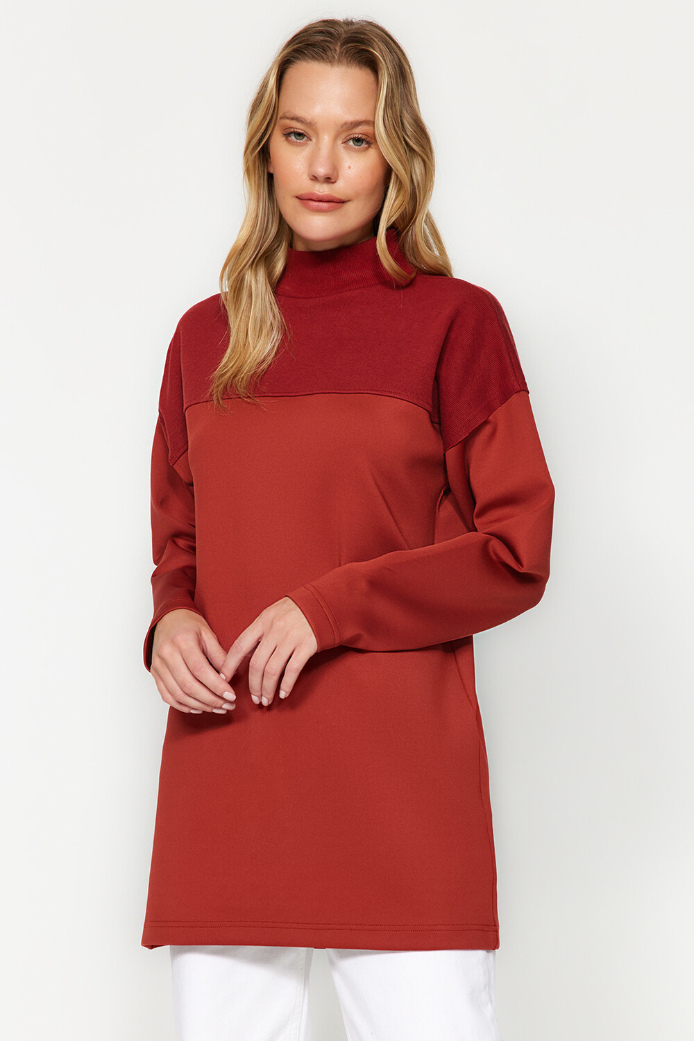 

Вязаная туника с цветовыми блоками Trendyol Modest, оранжевый