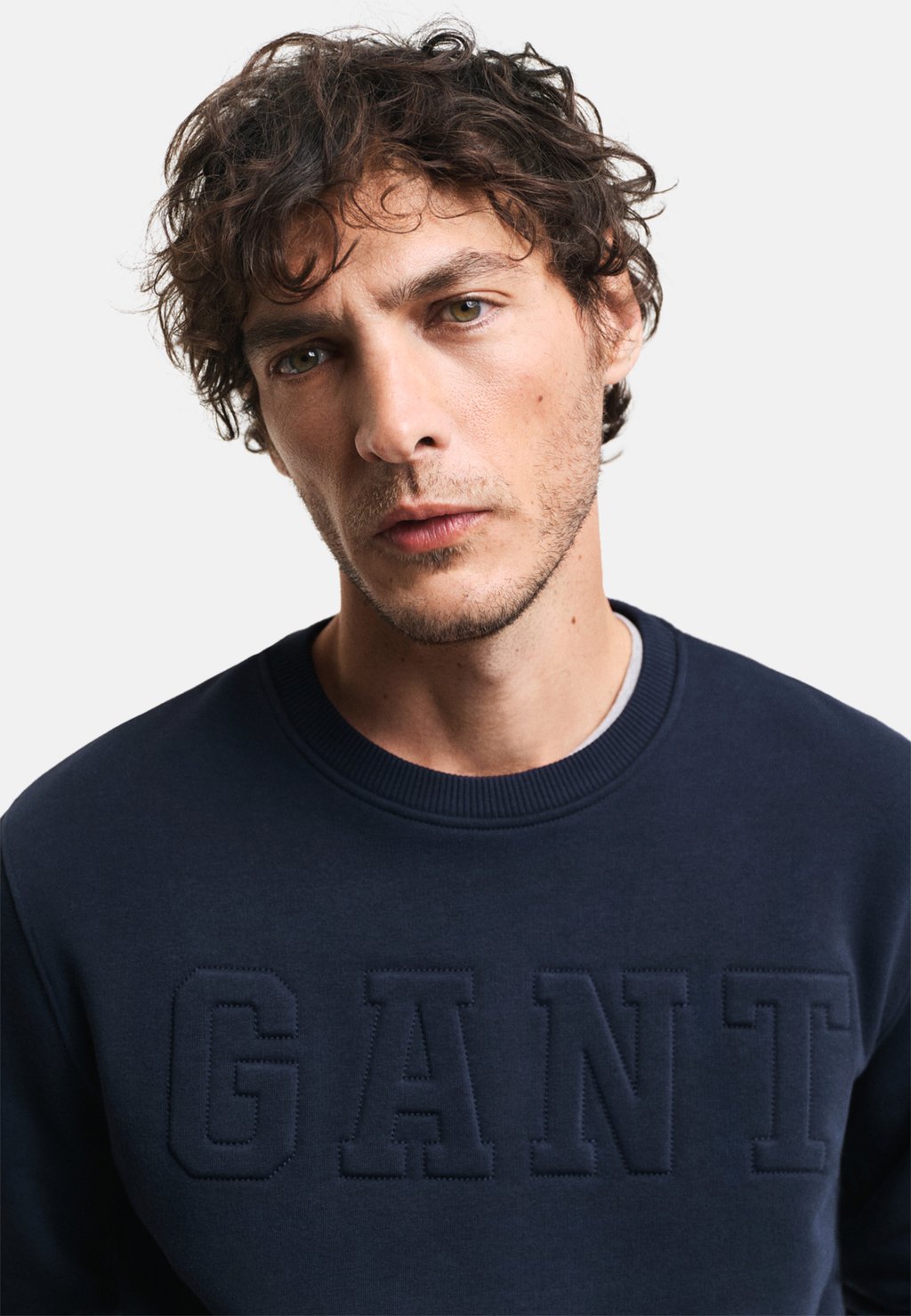 

Толстовка GANT, темно-синий