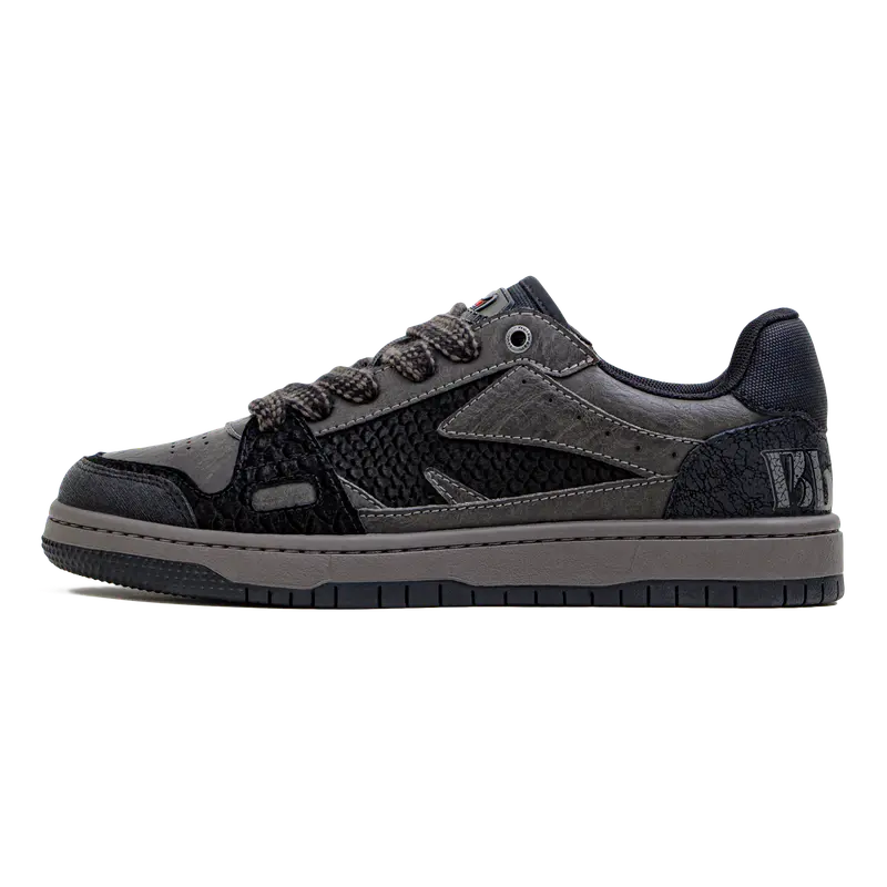 

MADEN Низкие скейтерские кросcовки мужские черные летние Mamba Black, цвет Mamba Black