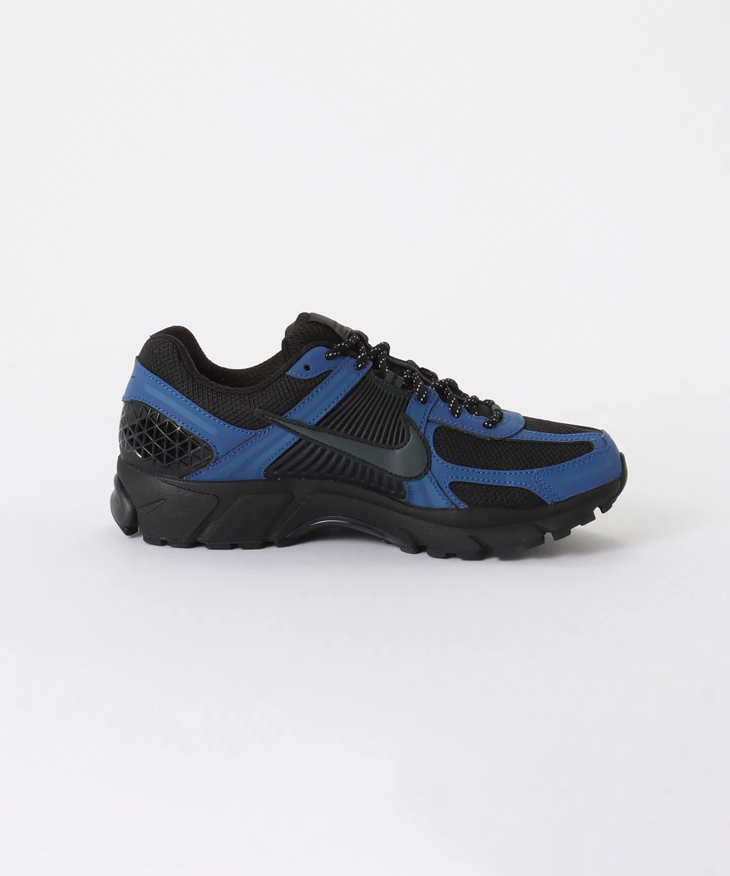 【NIKE】Zoom Vomero 5 SE HV6900 — фото 4
