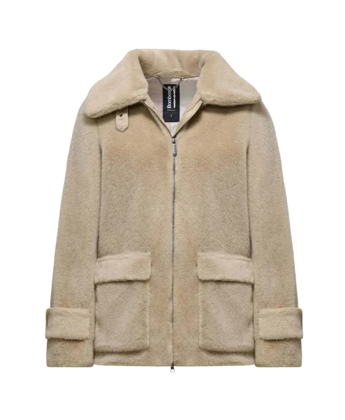 

Короткая куртка из искусственного меха с широким воротником. Bomboogie, бежевый
