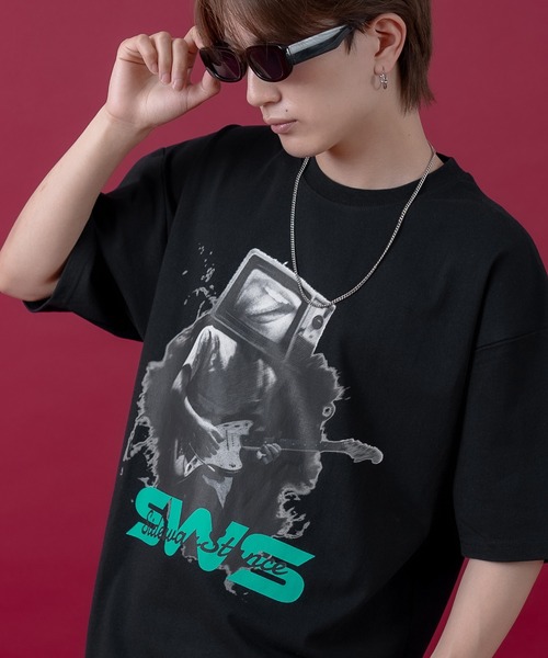 

Футболка с коротким рукавом, графический принт SIDEWAY STANCE, черный