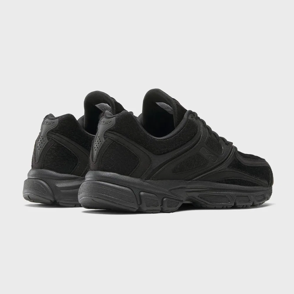 Мужские чёрные сникеры Reebok x Pleasures Premier Trinity — фото 3