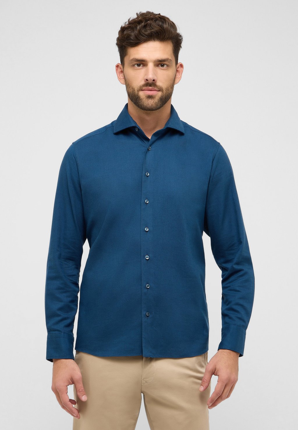 

Официальная рубашка MODERN FIT Eterna, темно-синий