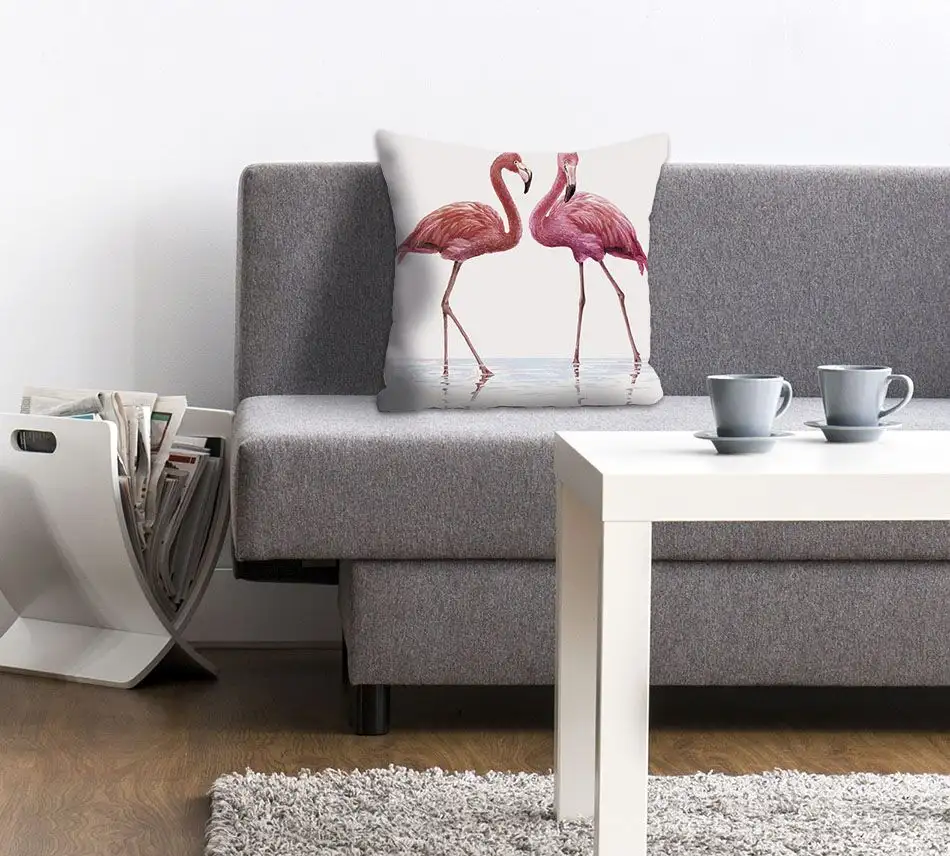 

Декоративная подушка королева "Анна", с фламинго, чехол без наполнения, 1 шт Queence 40х40 см, розовый