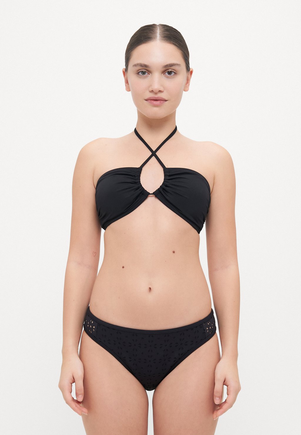 

Верх бикини BANDEAU MICHAEL Michael Kors, черный