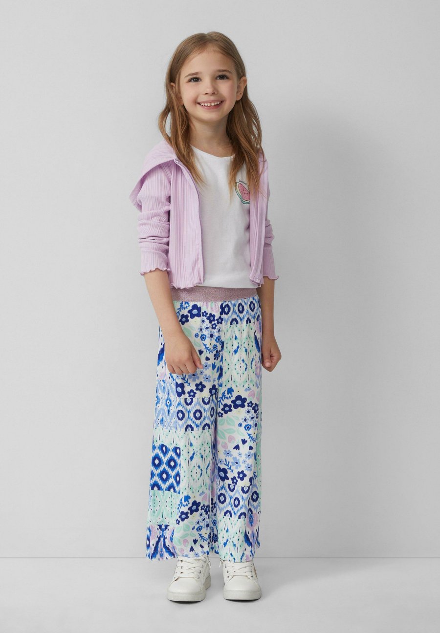 

Толстовка s.Oliver VERKÜRZTE MIT STRUKTUR, Flieder/Lilac