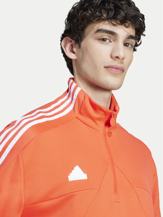 Свитшот loose fit House of Tiro IW3578 Adidas, оранжевый — фото 4