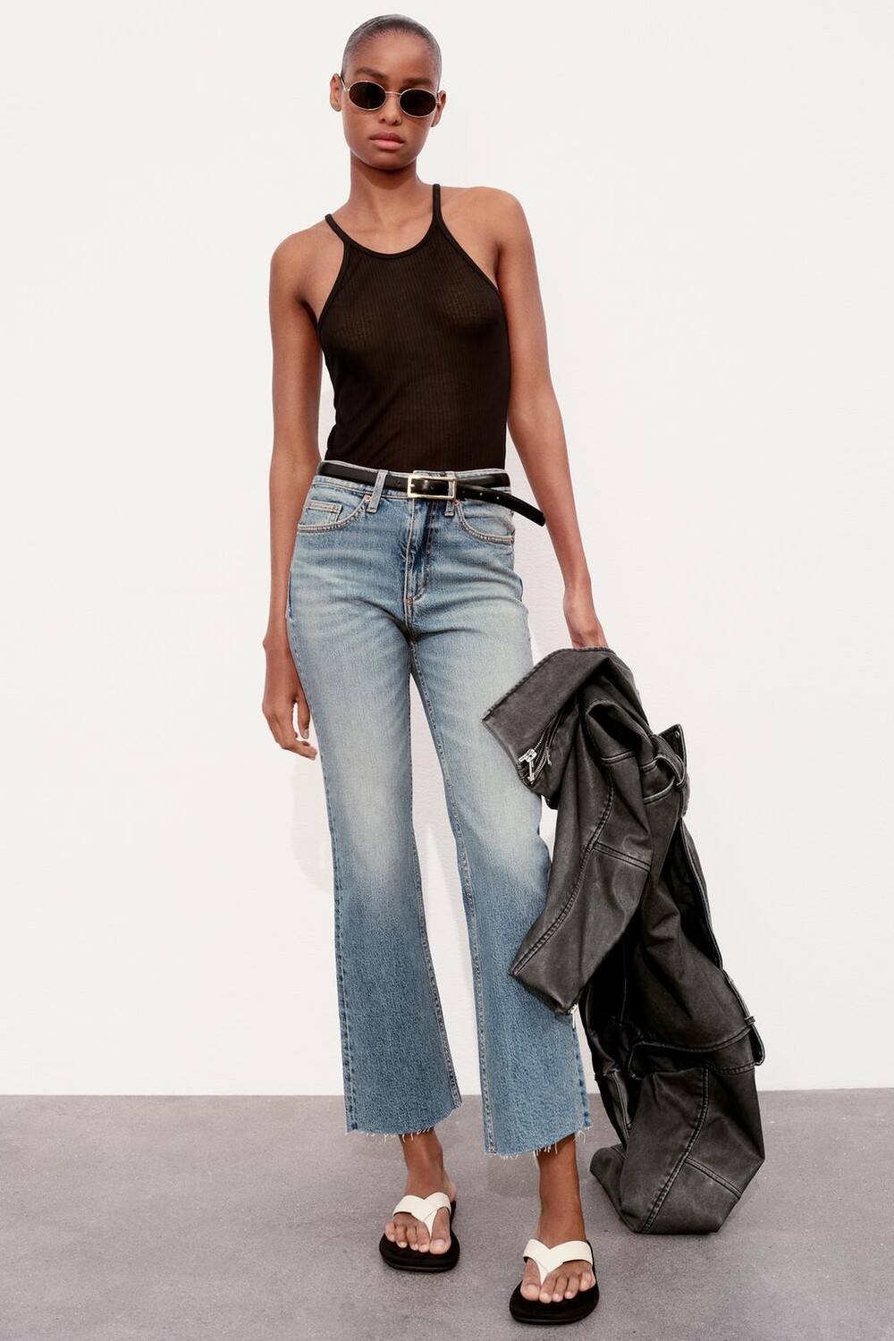 

Укороченные джинсы trf с высокой посадкой ZARA, синий