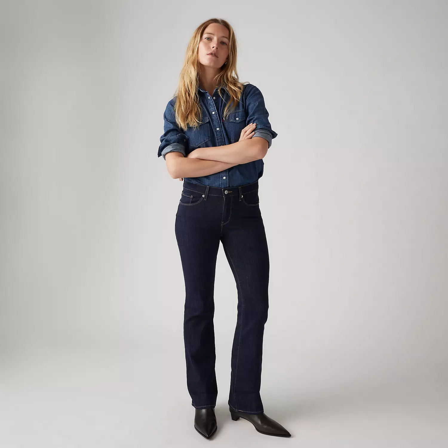 

Джинсы женские Levi's