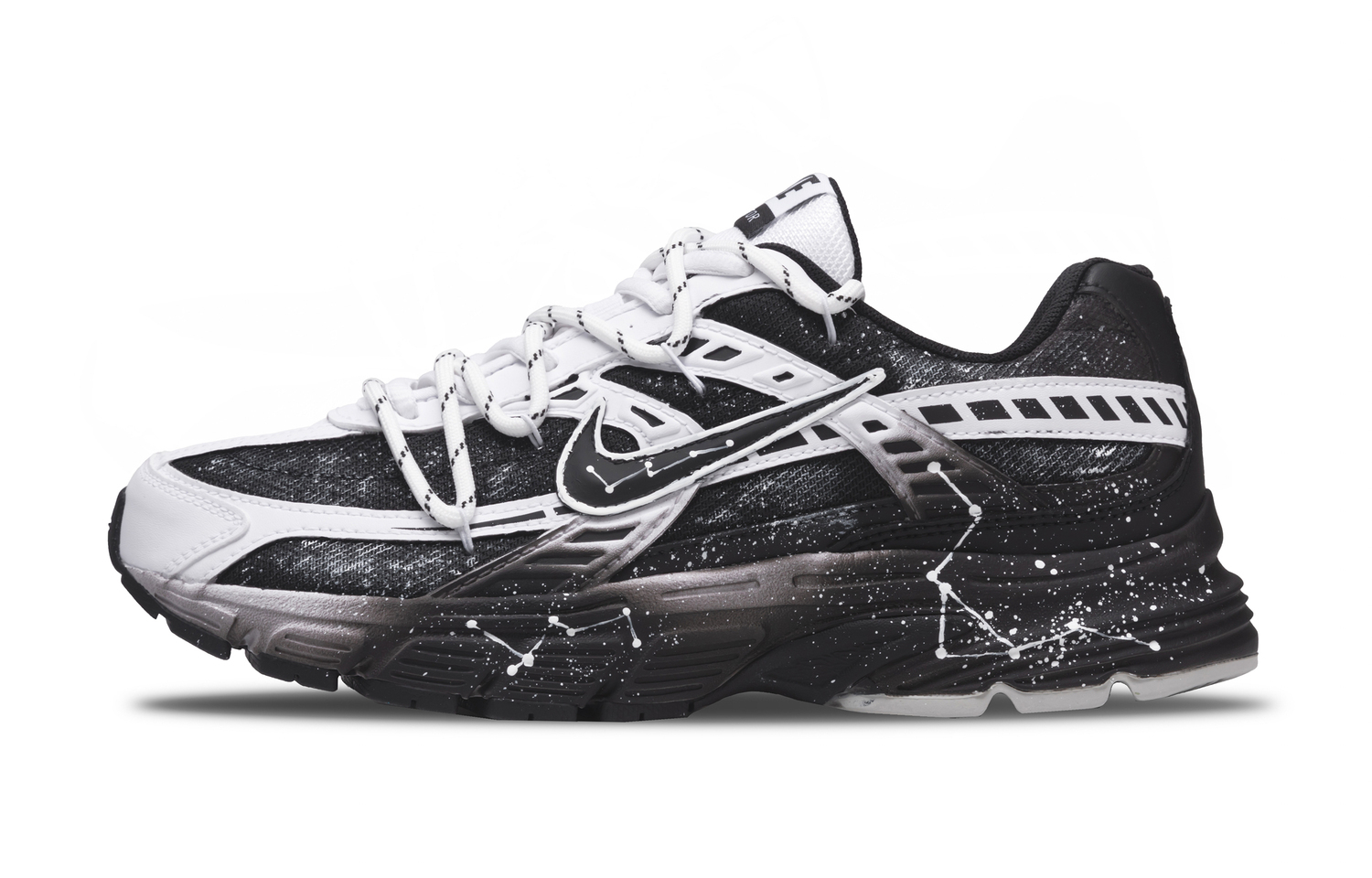 

Nike Мужские беговые кроссовки initiator черный белый