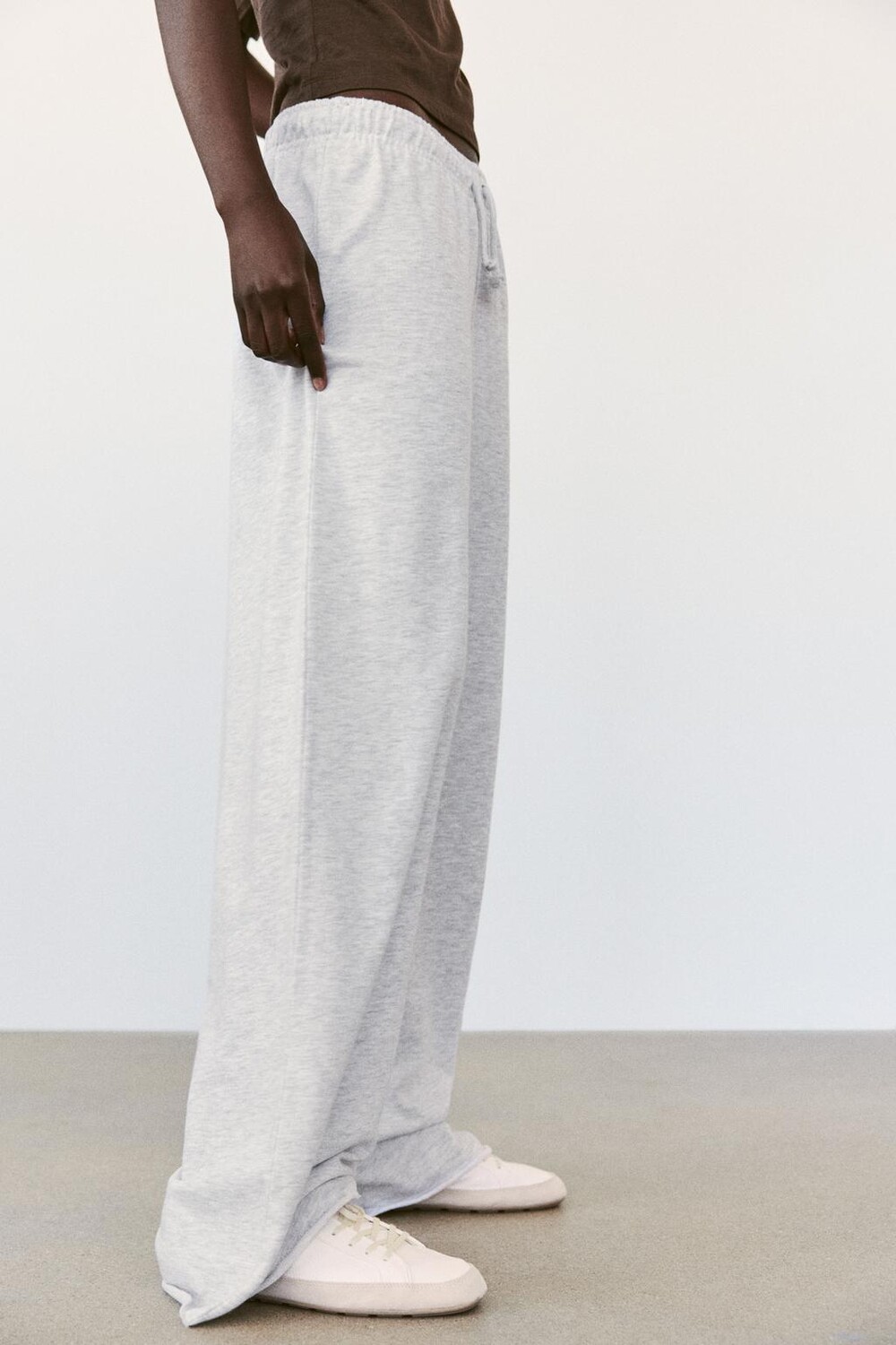 

Кроссовки contrast flat ZARA, белый