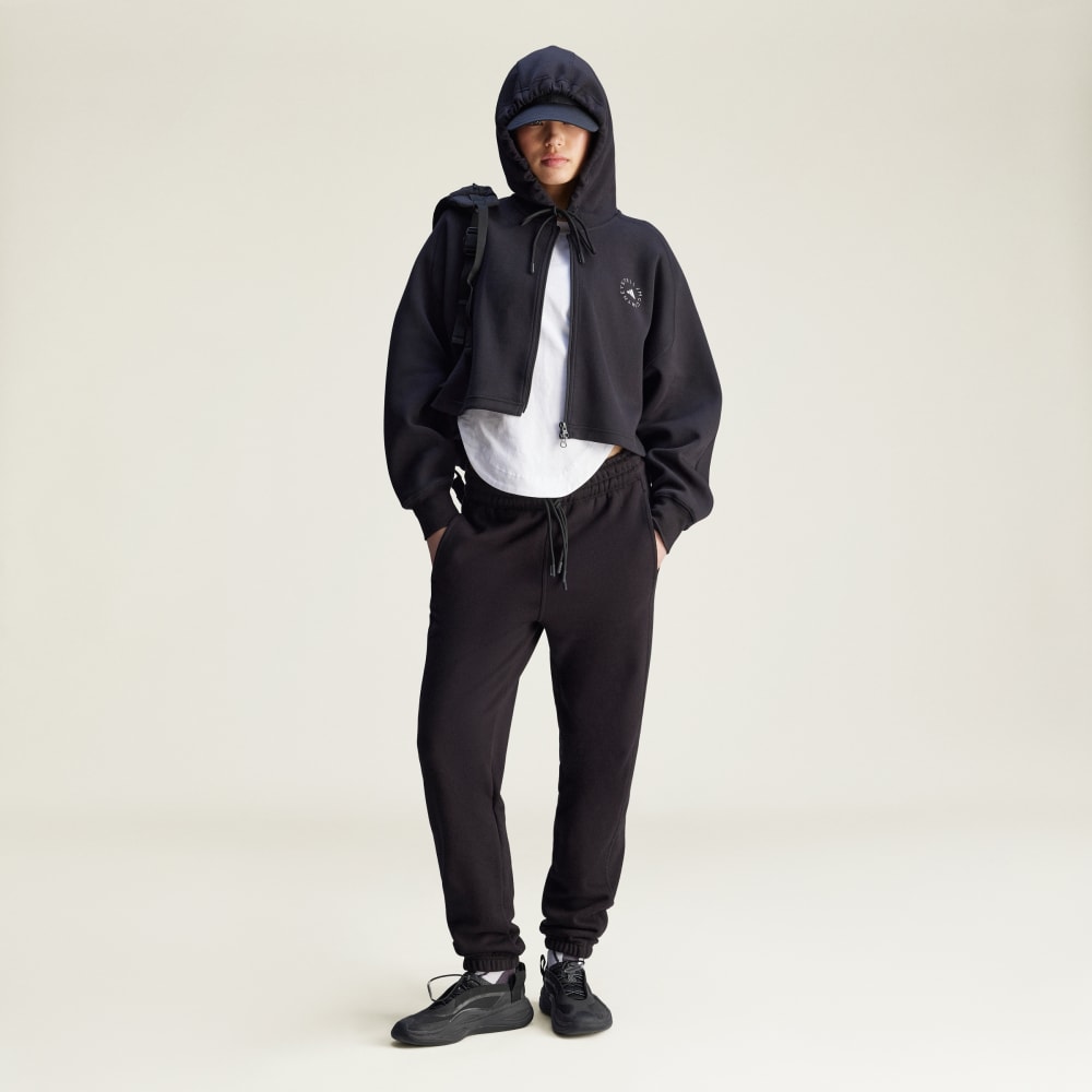 Спортивное худи Adidas by Stella McCartney Sportswear Cropped Hoodie, черный — фото 3