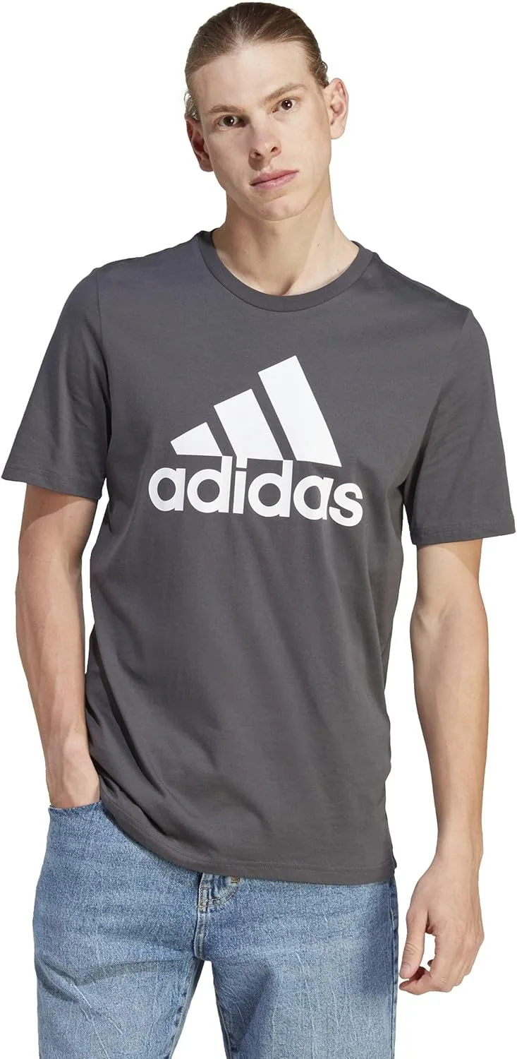 Футболка с коротким рукавом и круглым вырезом Adidas Men's Essentials 3-Stripes, серый — фото 4