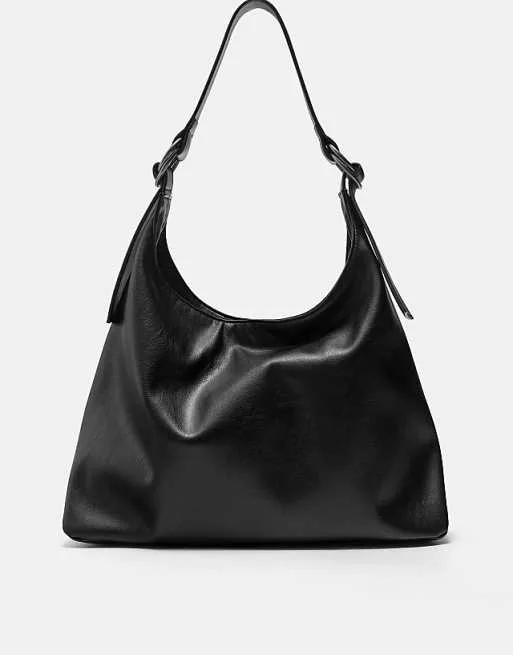 

Черная сумка-шоппер Pull&Bear