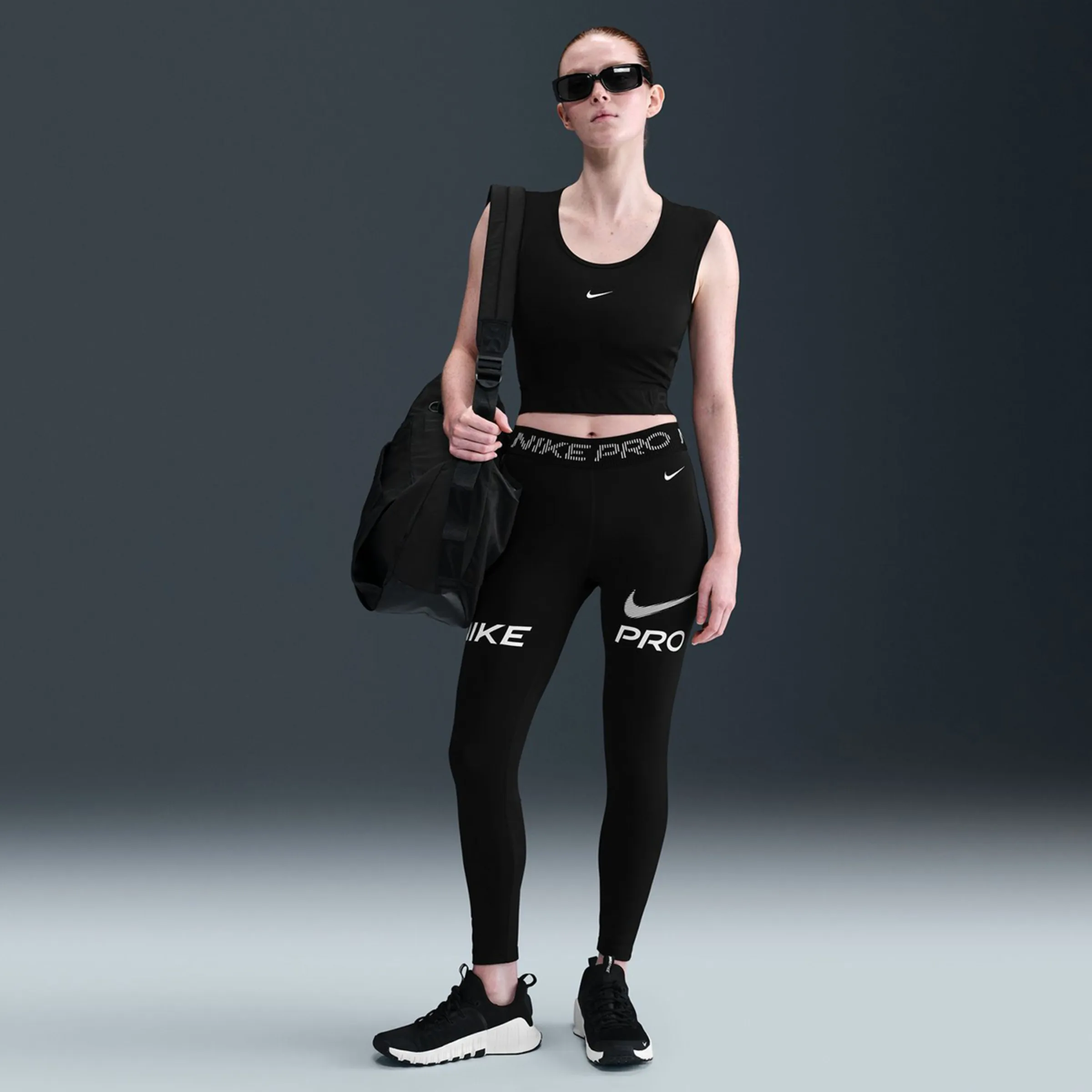 

Женские леггинсы Pro Nike, черный
