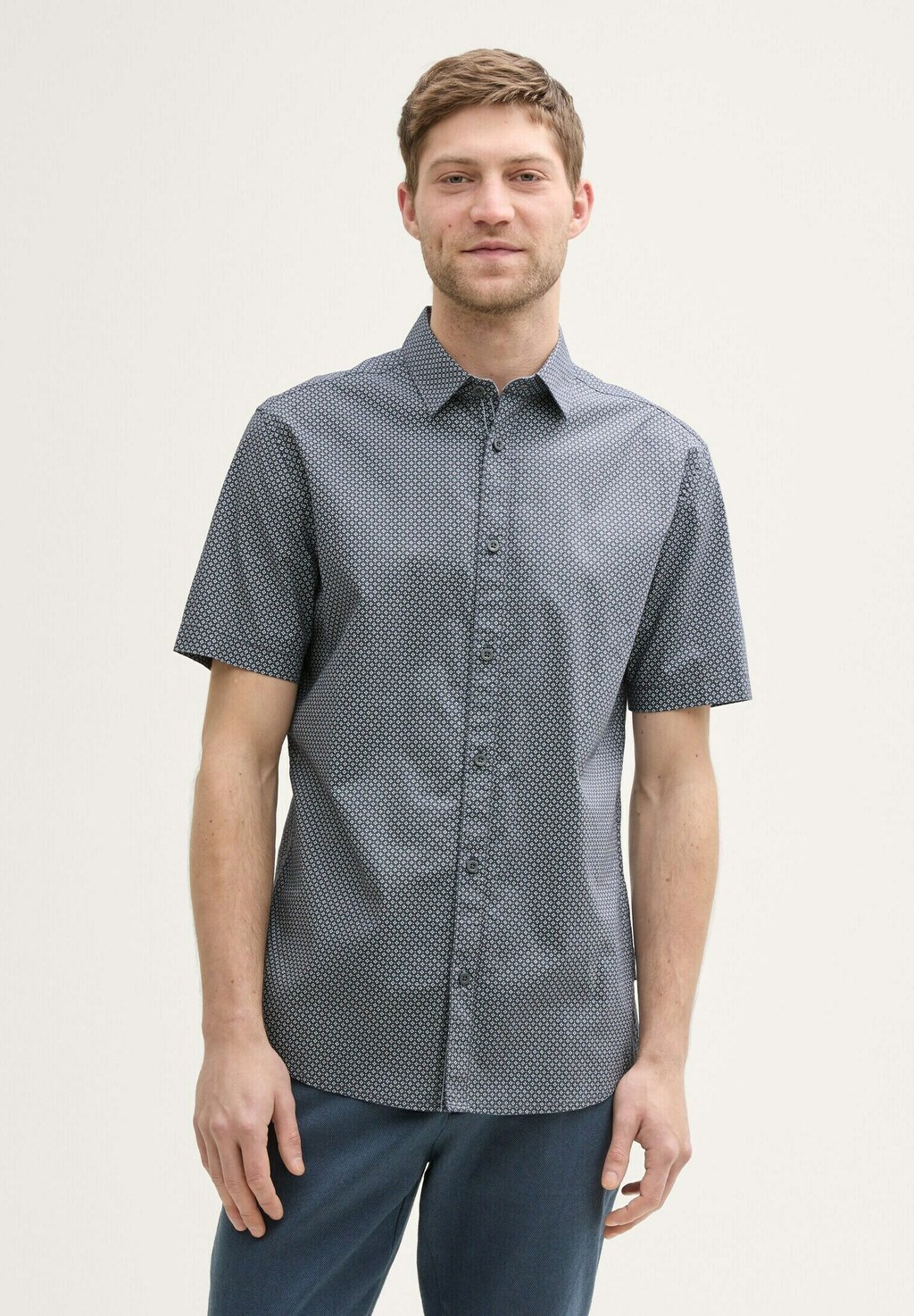 

Рубашка KURZARM MIT PRINT TOM TAILOR, серый