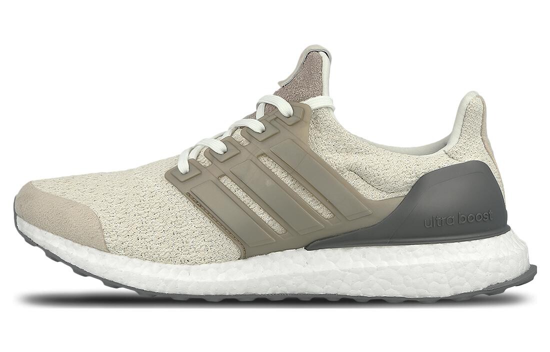 

Adidas кроссовки унисекс