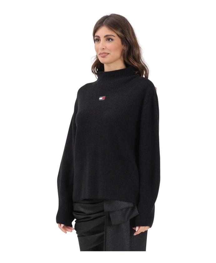 

Свободный джемпер с воротником-стойкой Tommy Jeans, черный