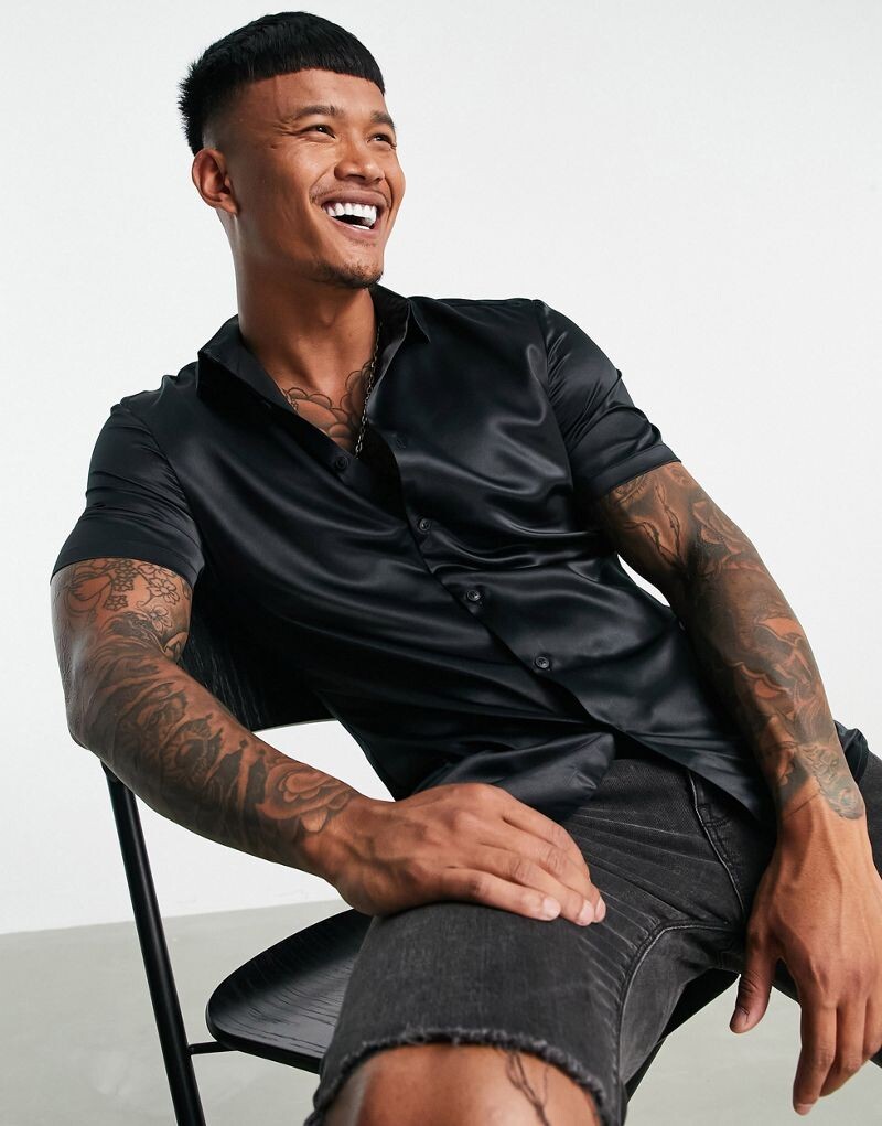 

Черная атласная рубашка скинни ASOS DESIGN