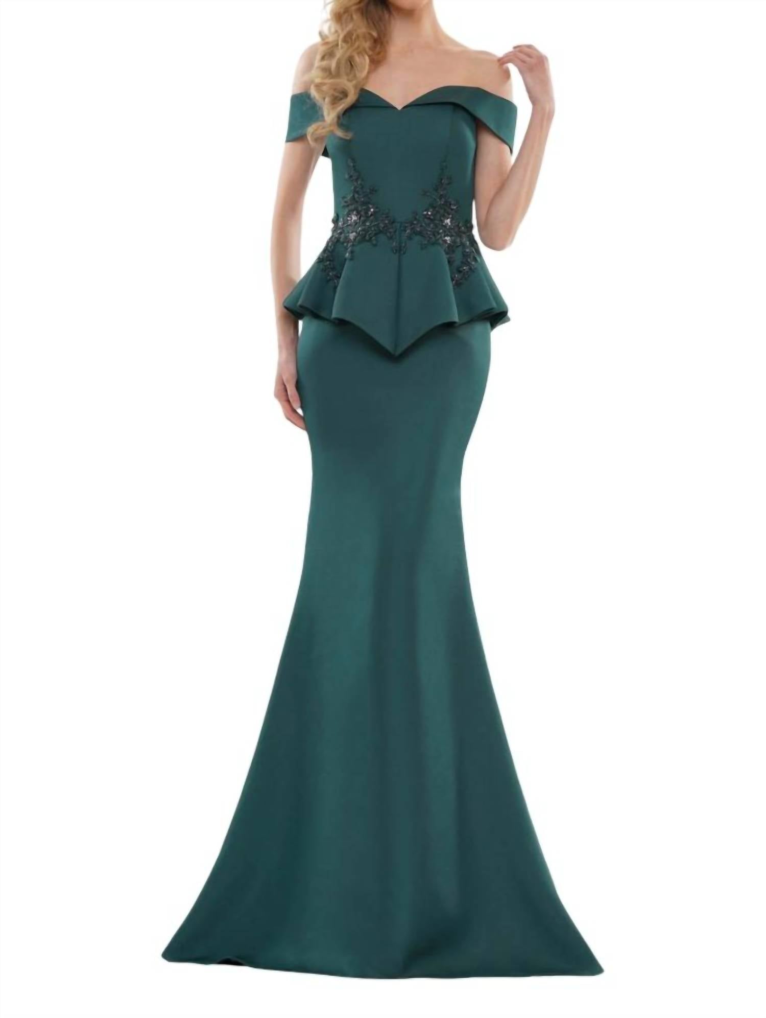 

Платье с открытыми плечами и баской темно-зеленого цвета COLORS DRESS