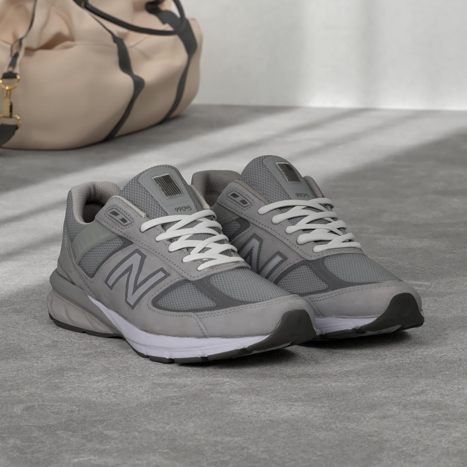 Мужские кроссовки для бега New Balance M990V5, размер:, Grey/Castlerock — фото 2