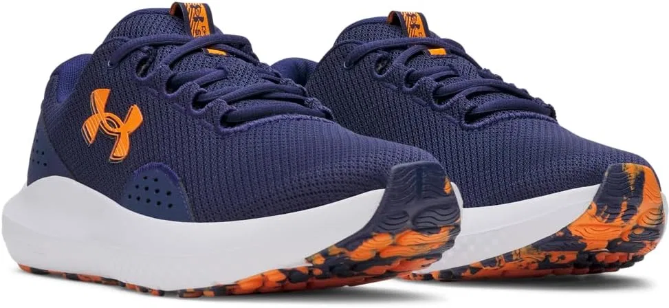 Мужские беговые кроссовки Under Armour UA Charged Surge 4, Midnight Navy Midnight Navy Solar Orange — фото 2