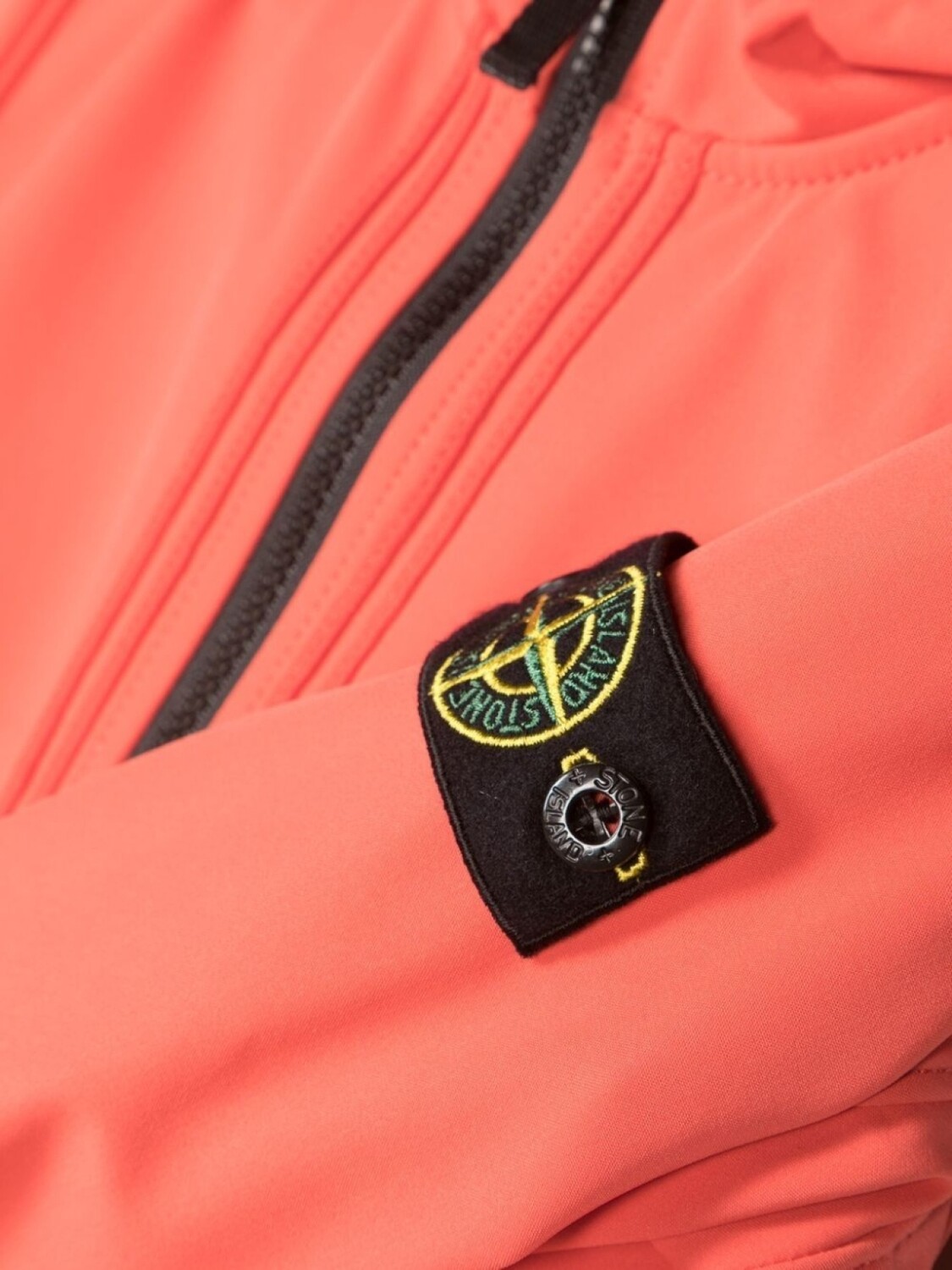 Stone Island Junior легкая куртка с капюшоном, оранжевый — фото 3